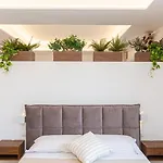 Vatican Luxury Flat 3 With Kitchen * ローマ