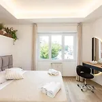 Vatican Luxury Flat 3 With Kitchen דירה רומא