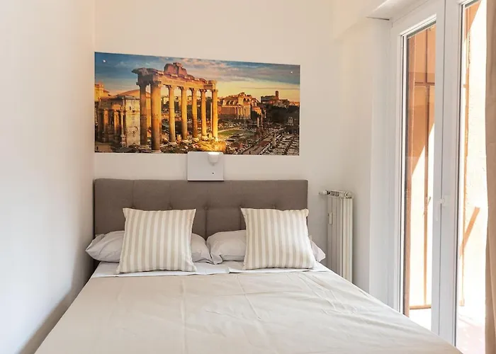 Vatican Luxury Flat 3 With Kitchen ローマ