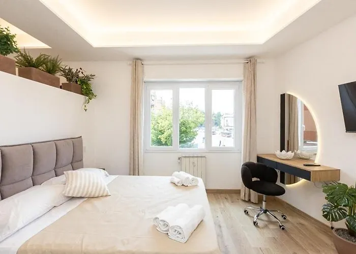 Vatican Luxury Flat 3 With Kitchen アパート ローマ