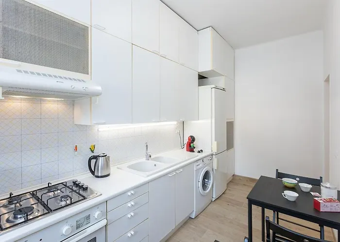 アパート Vatican Luxury Flat 3 With Kitchen ローマ