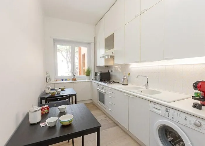 Apartamento Vatican Luxury Flat 3 With Kitchen