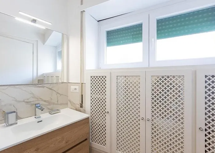 Vatican Luxury Flat 3 With Kitchen * Roma