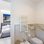 Vatican Luxury Flat 3 With Kitchen Apartment *