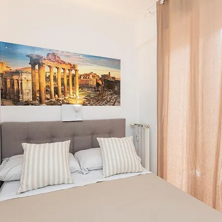 Vatican Luxury Flat 3 With Kitchen * Rom
