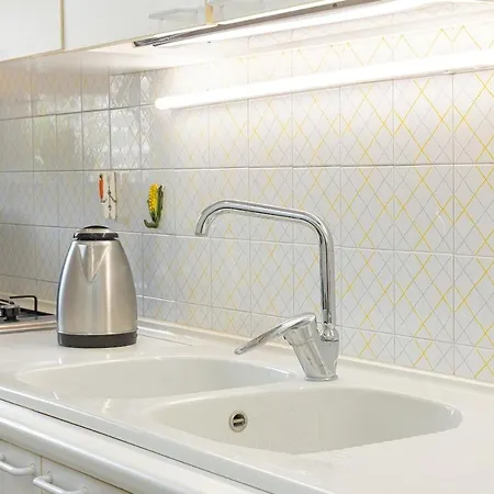 Vatican Luxury Flat 3 With Kitchen Апартаменты *