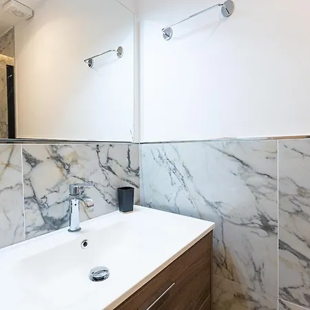 Vatican Luxury Flat 3 With Kitchen * Rom