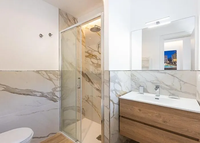 Vatican Luxury Flat 3 With Kitchen * Рим